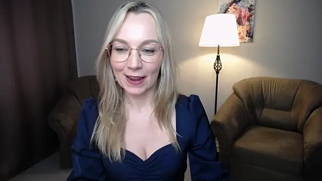 ava_elior - Ava_Elior's free webcam - UK Sex Cams