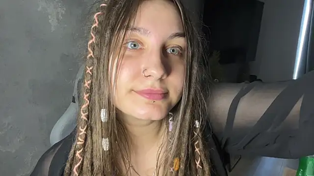 slatka_torta - Slatka_torta's free webcam - UK Sex Cams