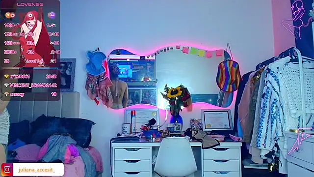 caroline_cossei webcam