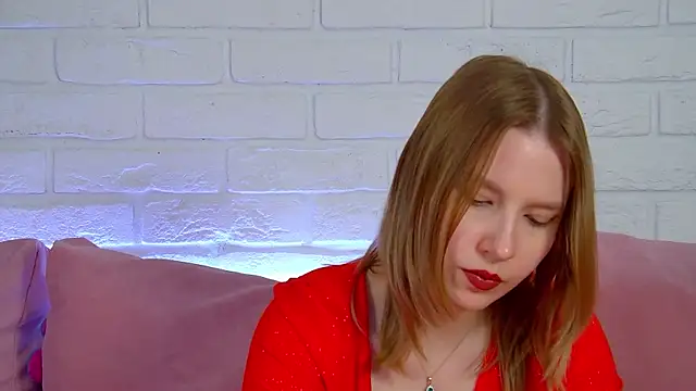 lililinn - LiliLinn's free webcam - UK Sex Cams