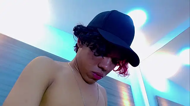 daviidbuckx_ - DaviidBuckx_'s free webcam - UK Sex Cams