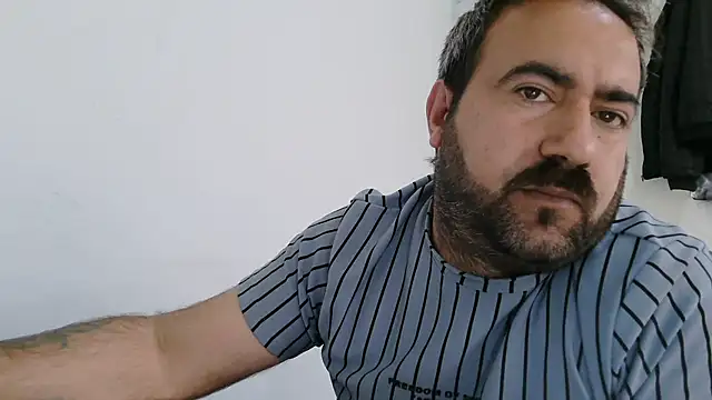 mio_jaks (Ask my age) - Does anyone want sperm? :wanker: