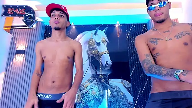 the_knights_of_the_night_ webcam