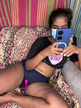 Webcam Model (SukiyamaAsia)  is live.Free join now!