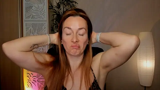 RebeccaMartinez webcam