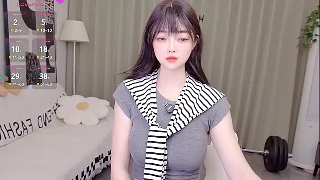 美女uikyy1在线直播