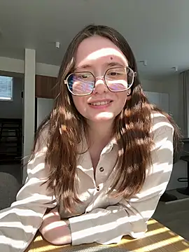 Sabrina_shells webcam