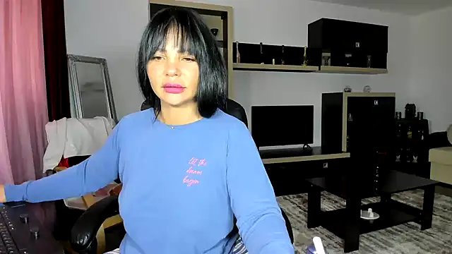 Ella_sweety00 webcam