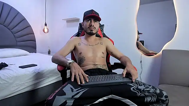 MatthewCullen webcam