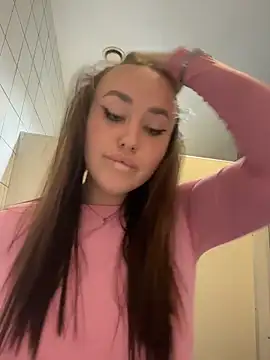 KiraSunshine live sex cam