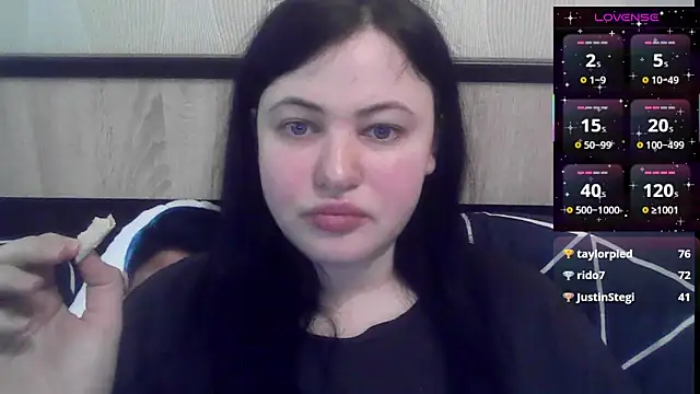 german_eva (F young) - suck boobs