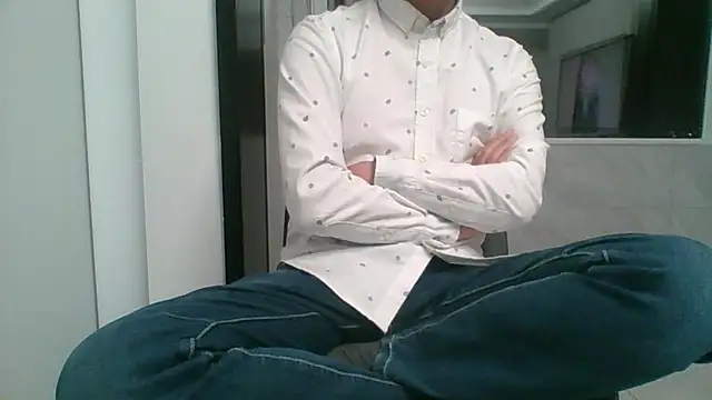 nole_china7 (Ask my age) - talk / fun / cum