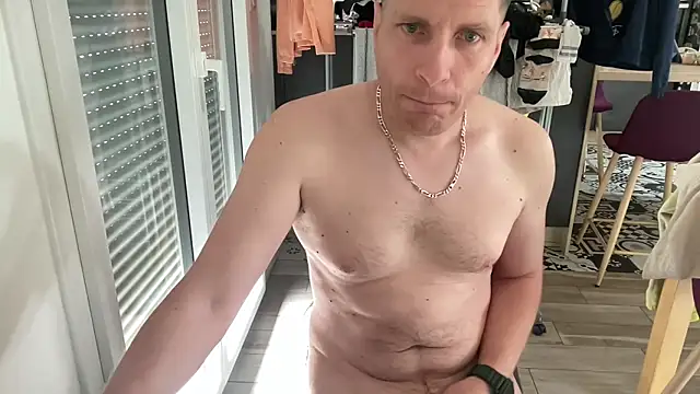 Preview of minmoi1984