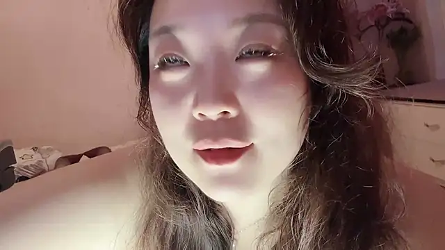 美女Z30966903S在线直播