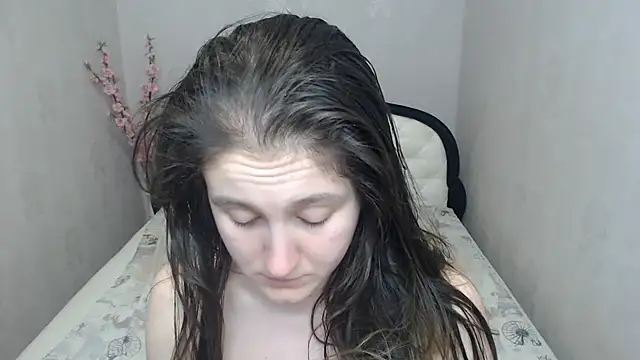 Holliy_Cooper webcam