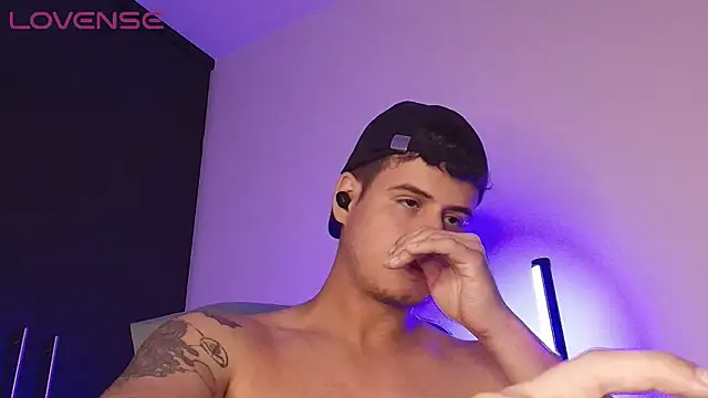 bjornsteel (M young) - Lick bicep