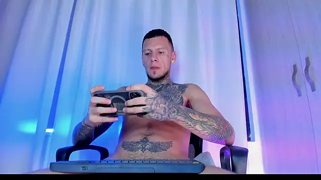 Kings_Ultimate webcam