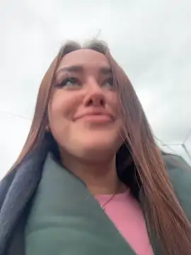 KiraSunshine live sex cam