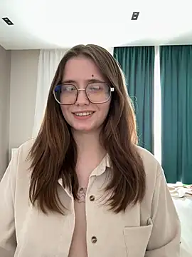 Sabrina_shells webcam