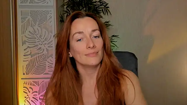 RebeccaMartinez webcam