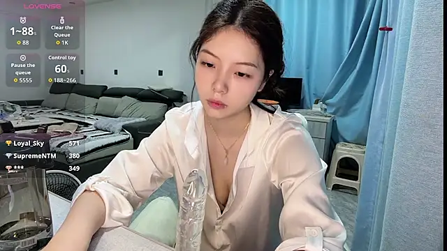 美女Roo_Se在线直播