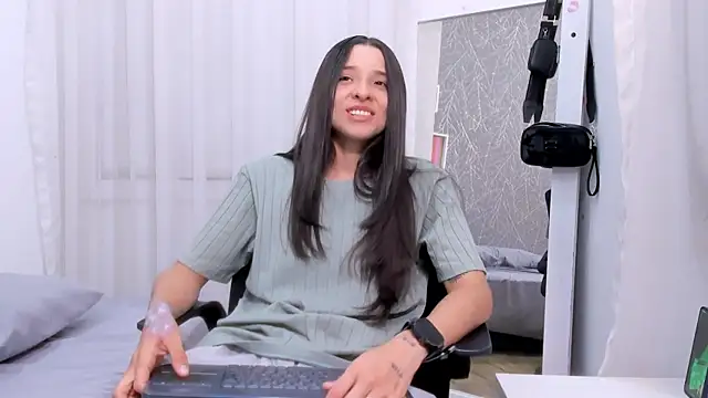 ViictoriiaSaenz webcam