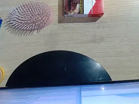 AshantTsiBigCock webcam