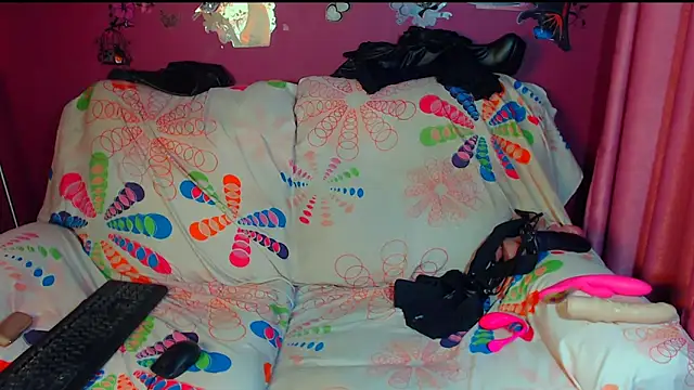 milflovelyxxx webcam