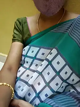 cuteteluguammmaie - Cuteteluguammmaie's free webcam - UK Sex Cams