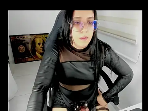 queen_findom1 webcam