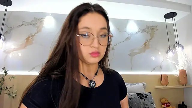 MiaKay1 Stripchat cam model