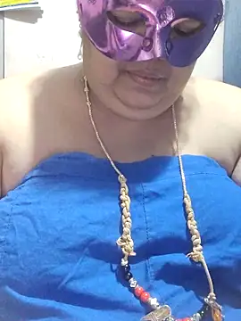 tamilthanushri webcam