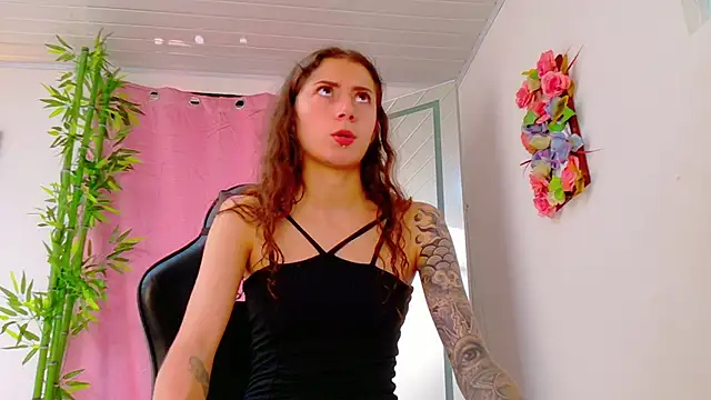 scarlet-jonesx webcam