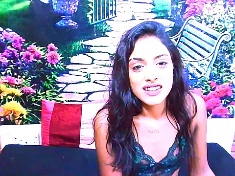 indianpretty14u2luv - IndianPretty14u2Luv's free webcam - UK Sex Cams