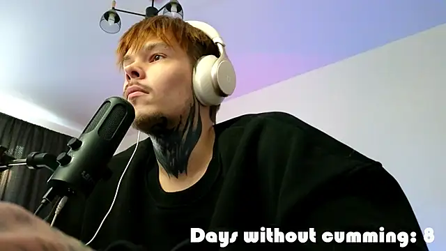 denis_here - DENIS_HERE's free webcam - UK Sex Cams