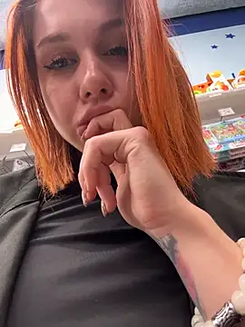 RosieSecret's live cam