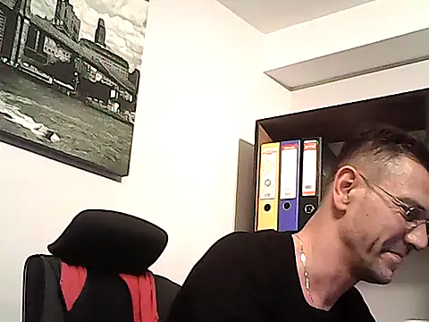 mastercharisma35 webcam