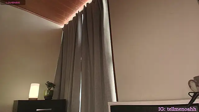 Hairyparadise webcam