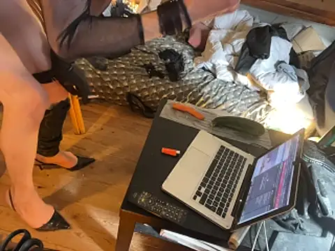 alexheels_boots webcam