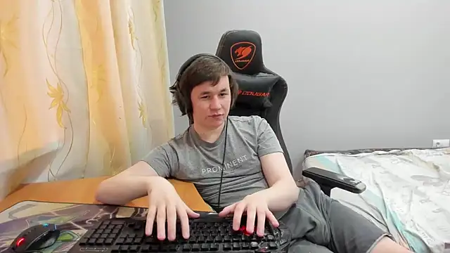 iliaskrislove webcam