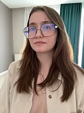 Sabrina_shells webcam