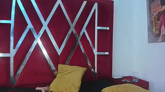 Darsy_scandarckasm webcam