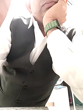 SADDLECOCK live sex cam