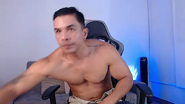 estebandelouis - Estebandelouis's free webcam - UK Sex Cams