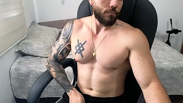 Isaac_Carter webcam