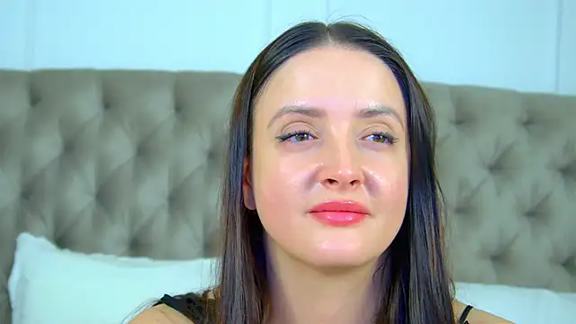 ElinaBellucci webcam