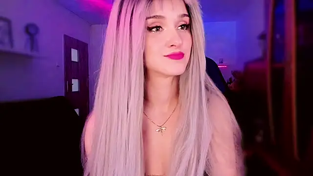 MistressJolie webcam