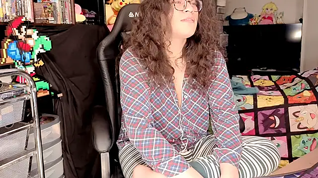 shinycherub - ShinyCherub's free webcam - UK Sex Cams