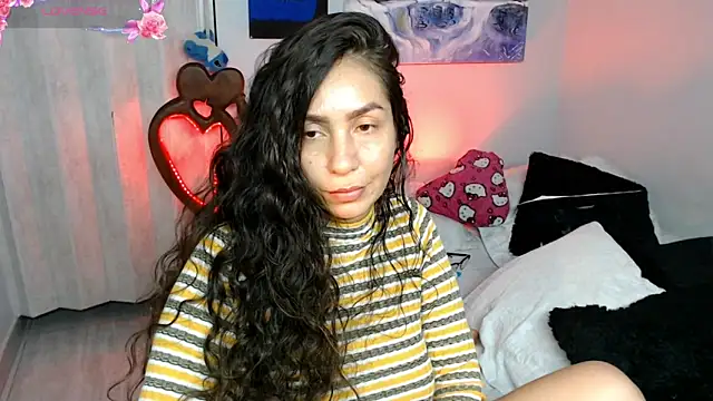 naihroby - Naihroby's free webcam - UK Sex Cams