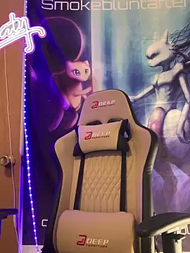 Smokebluntafterblunt webcam